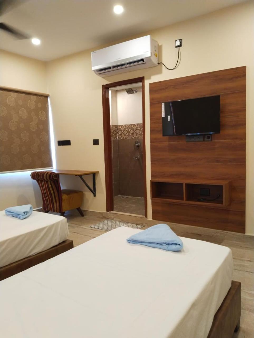 Hotel Windsor Plaza Hyderabad Exterior foto
